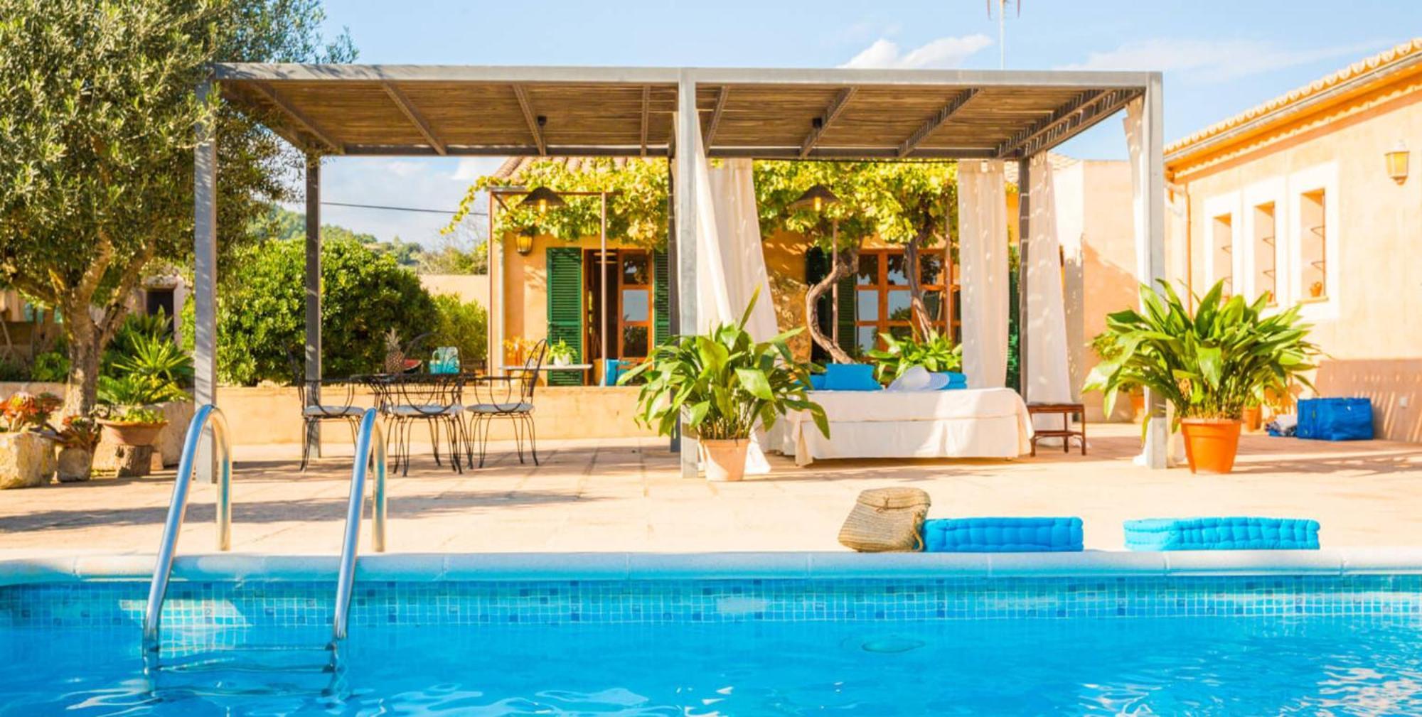 Vakantiehuis Es Camp Den Gall
